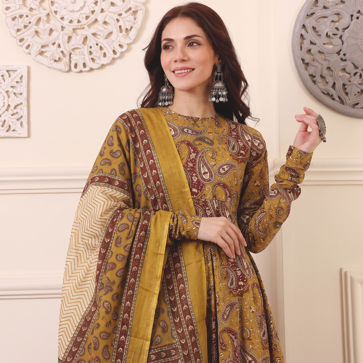 Bhamisha Cotton Set