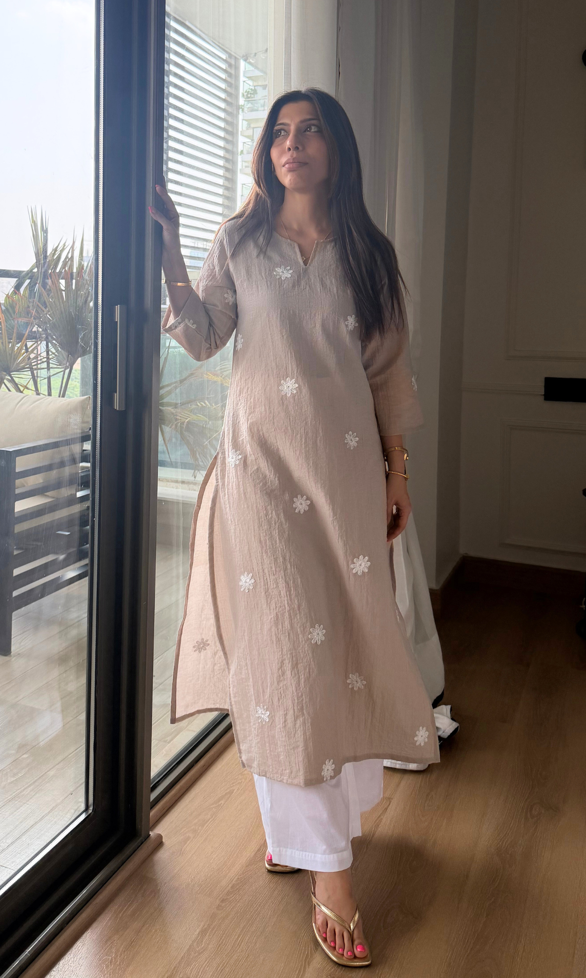 Champagne Flower Embroidered Kurta