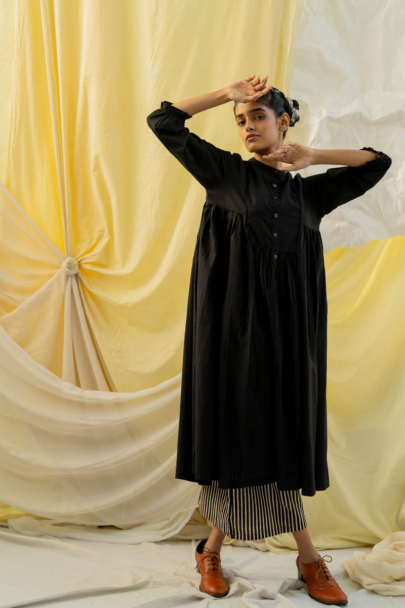 Co-ord Set of 2 - Side Pleat Kurta & Culotte - Black