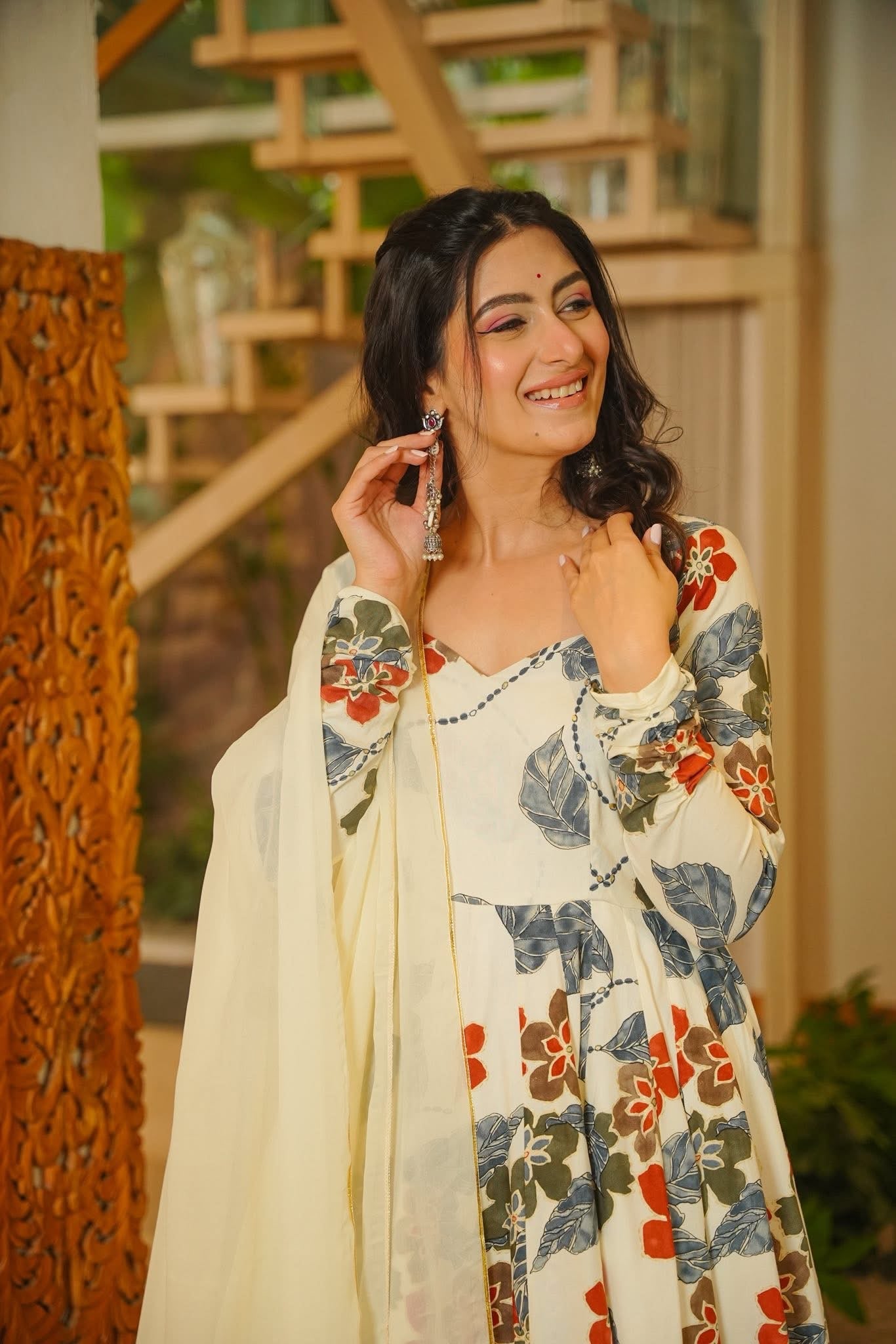 Varnya Rayon Anarkali Suit Set