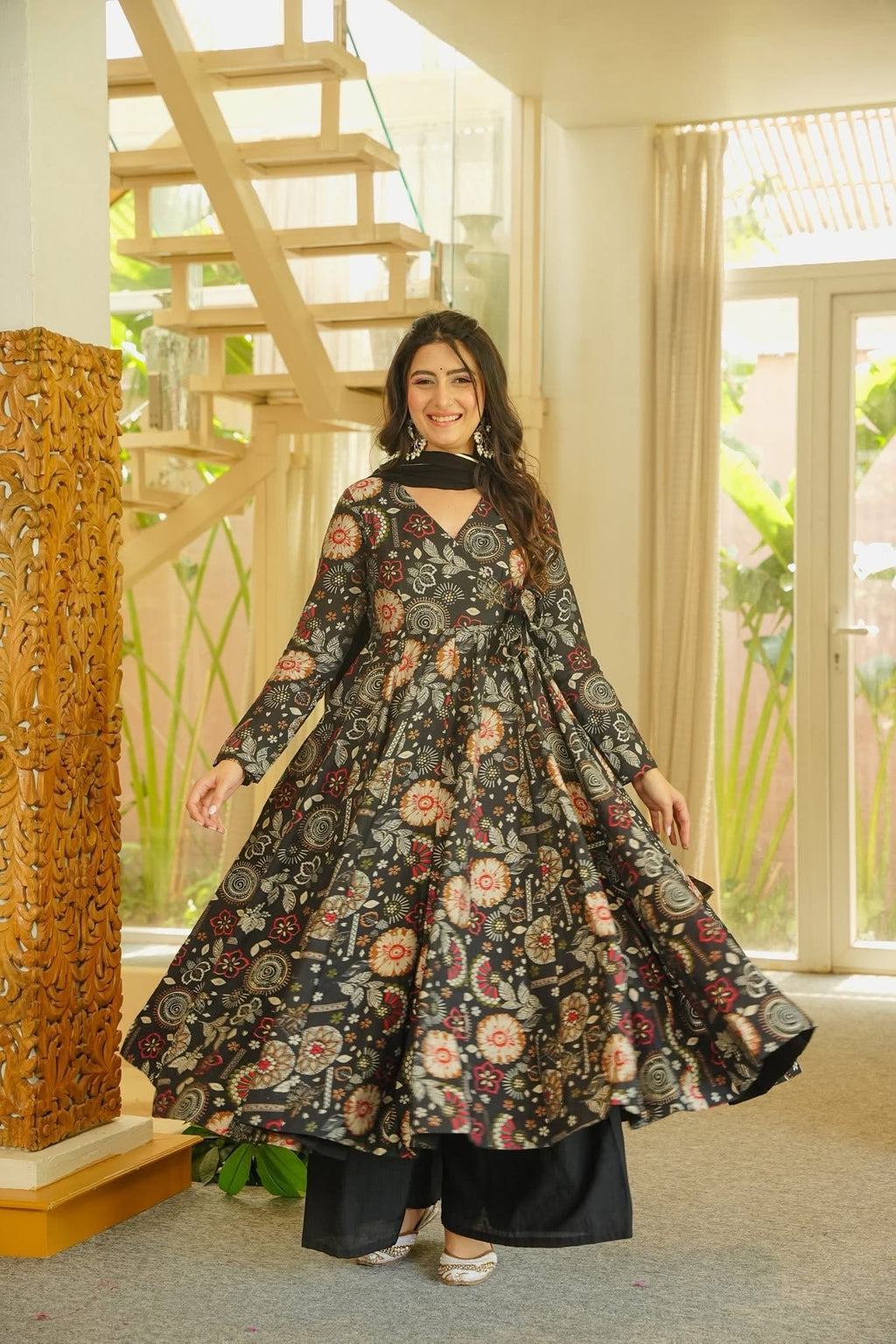 Jivaanshika Black Anarkali Suit Set
