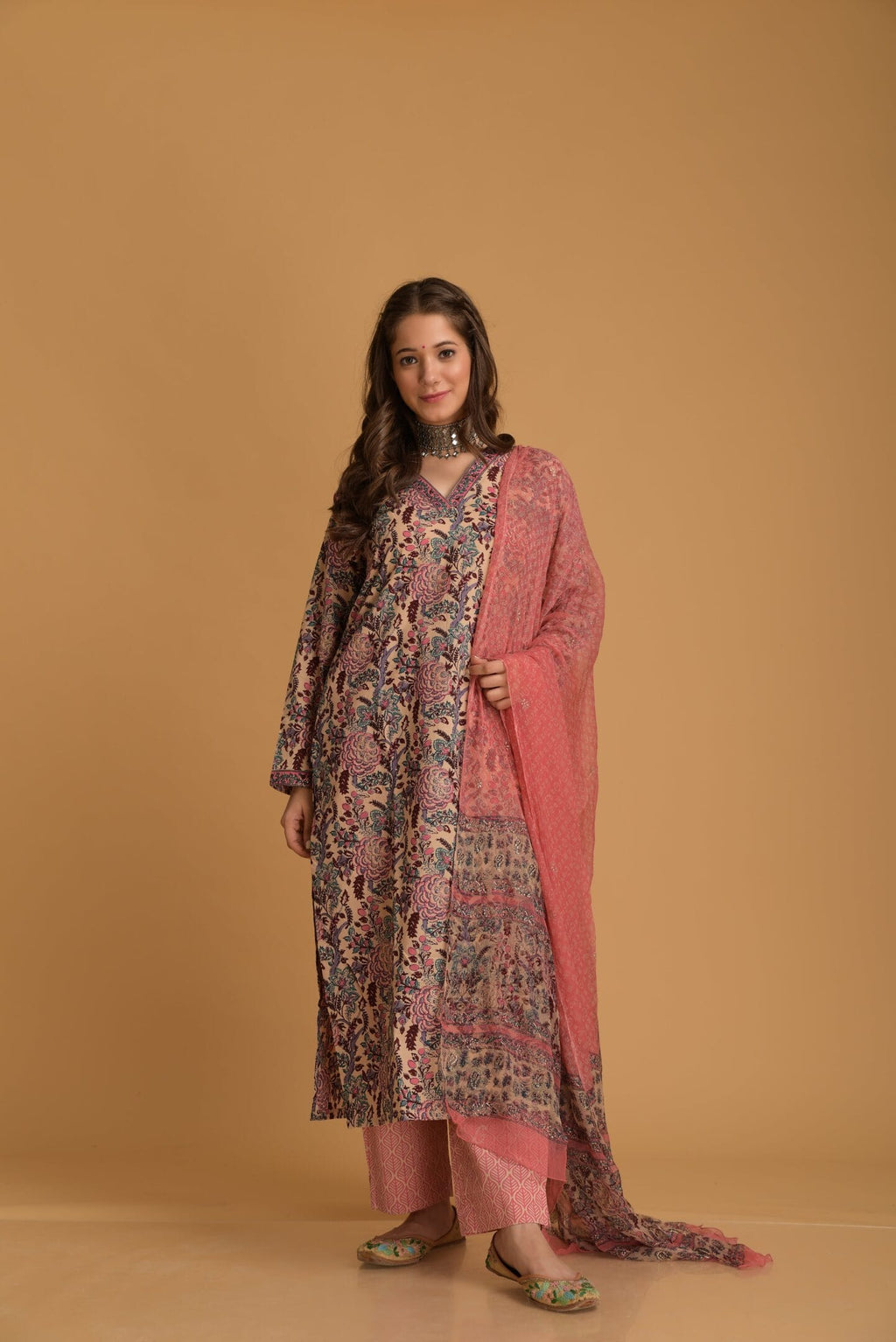 Zeenat Phool Suit Set