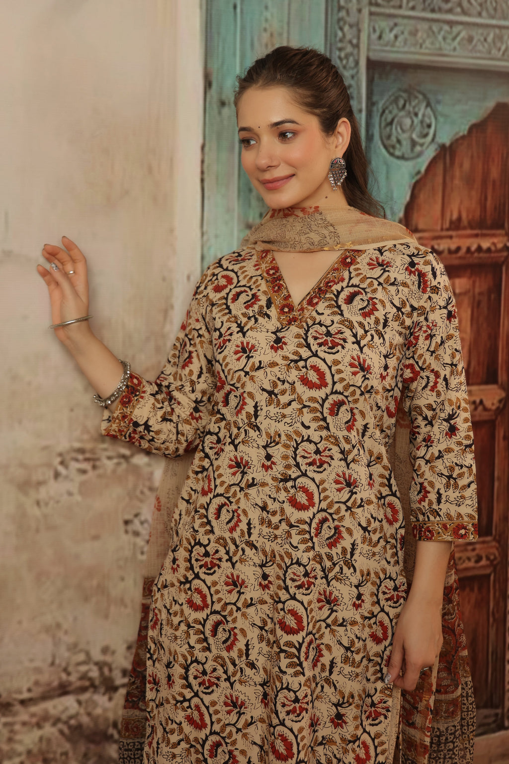 Niharika Beige Bagru Suit Set