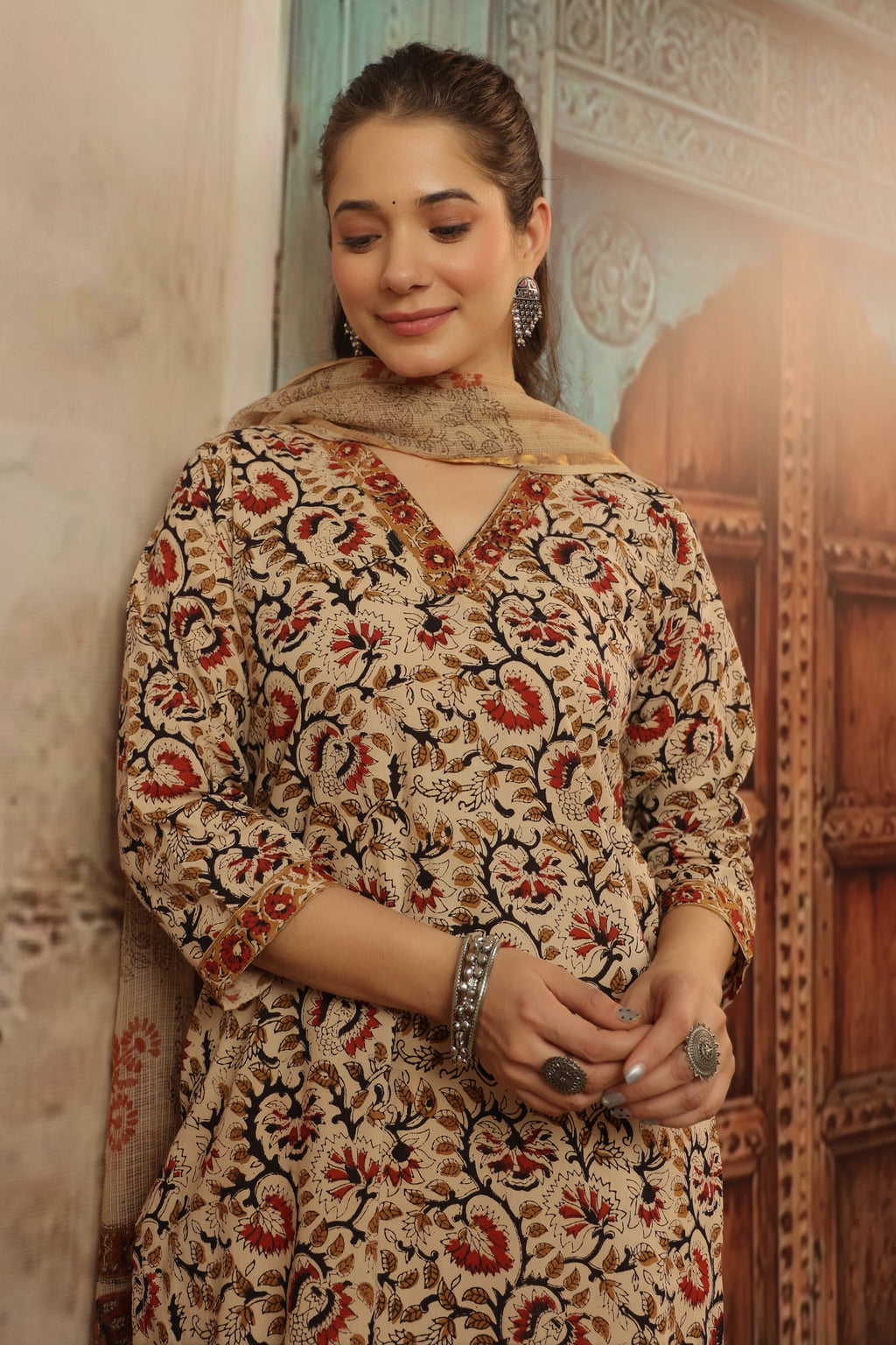Niharika Beige Bagru Suit Set