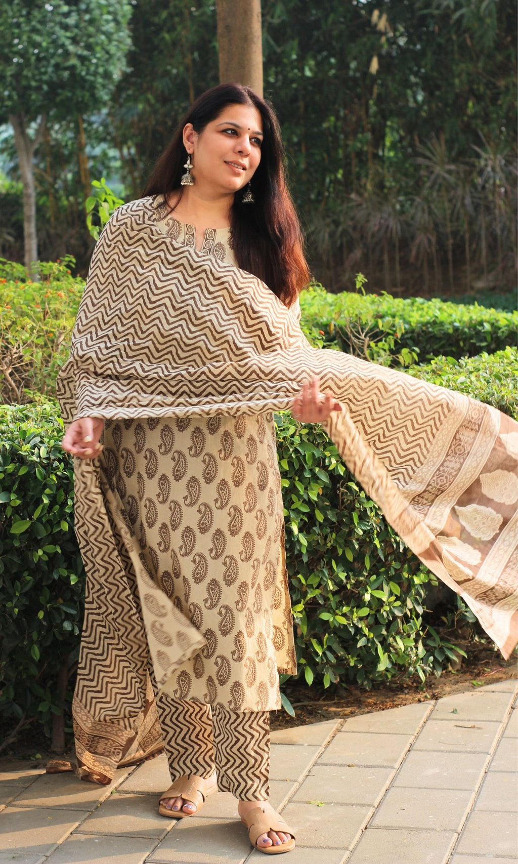 Cotton Beige Paisley Print Suit with Mul Dupatta
