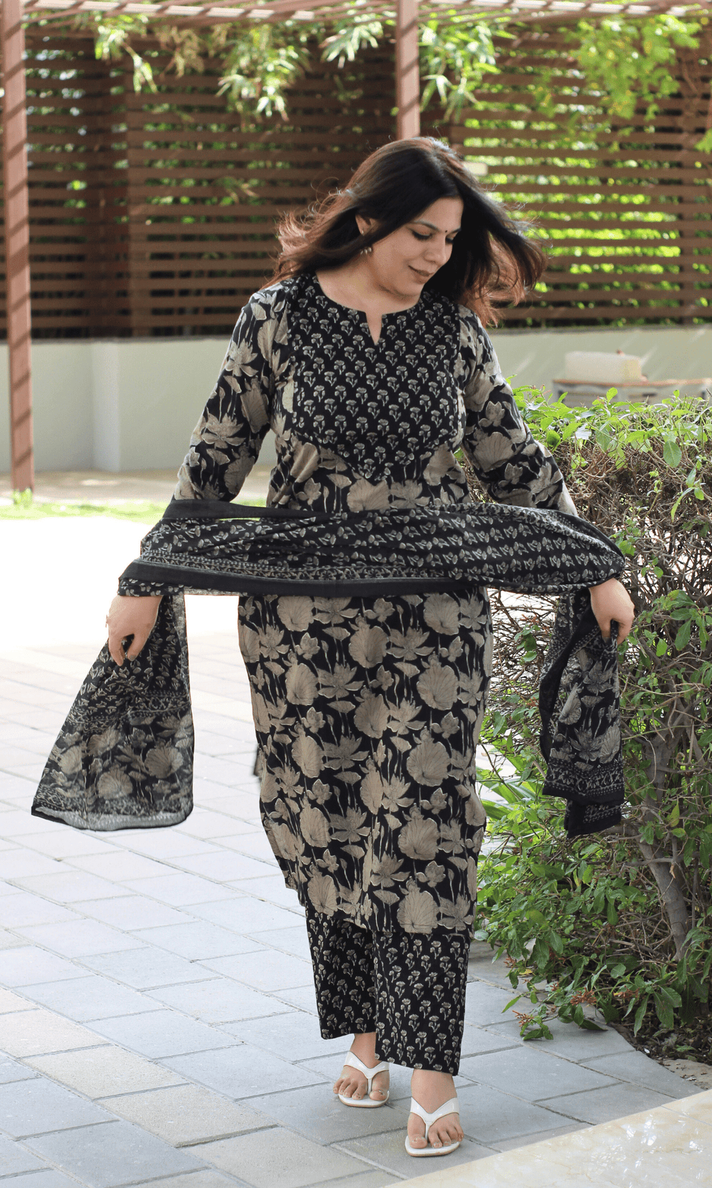 Cotton Black & Grey floral Printed Suit with Cotton Dupatta