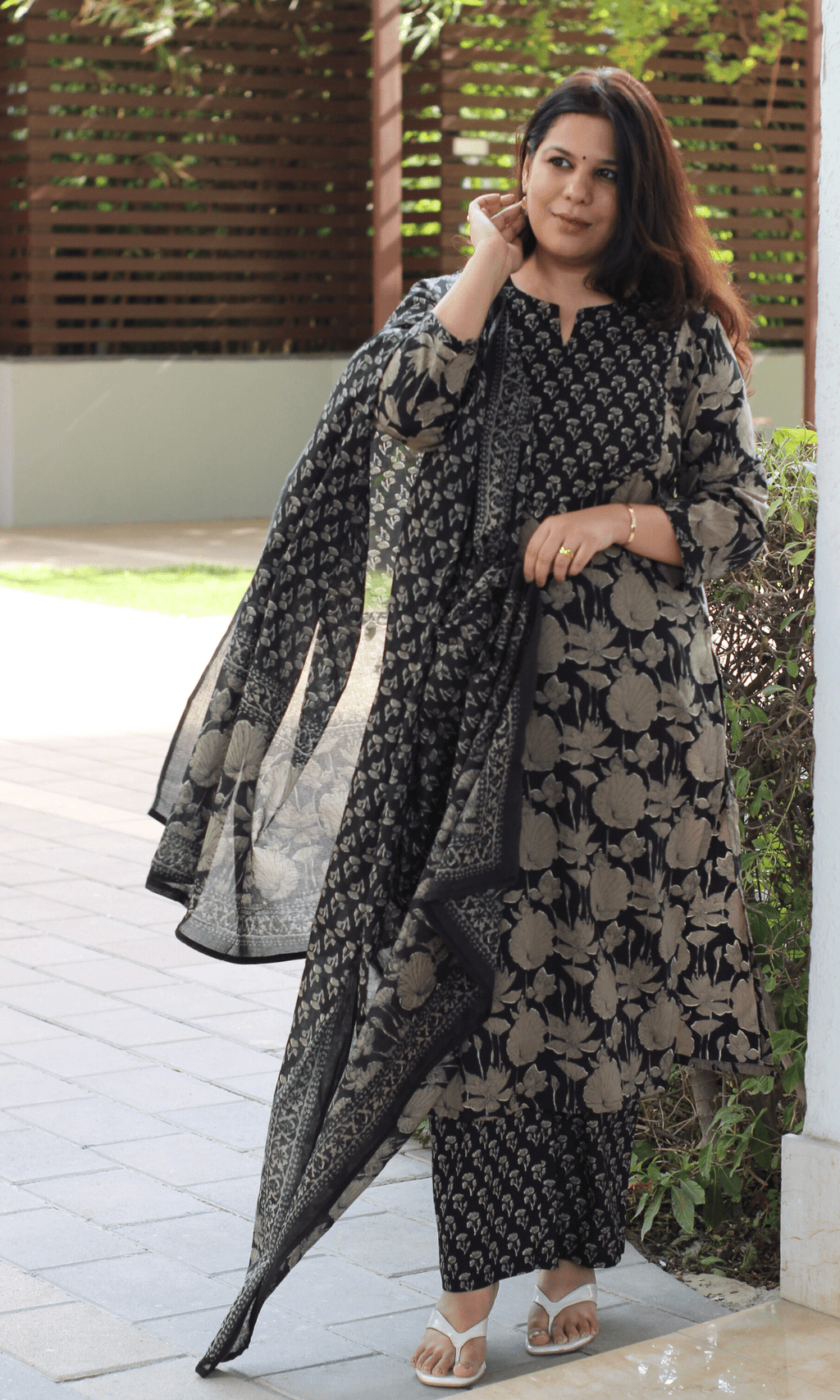 Cotton Black & Grey floral Printed Suit with Cotton Dupatta