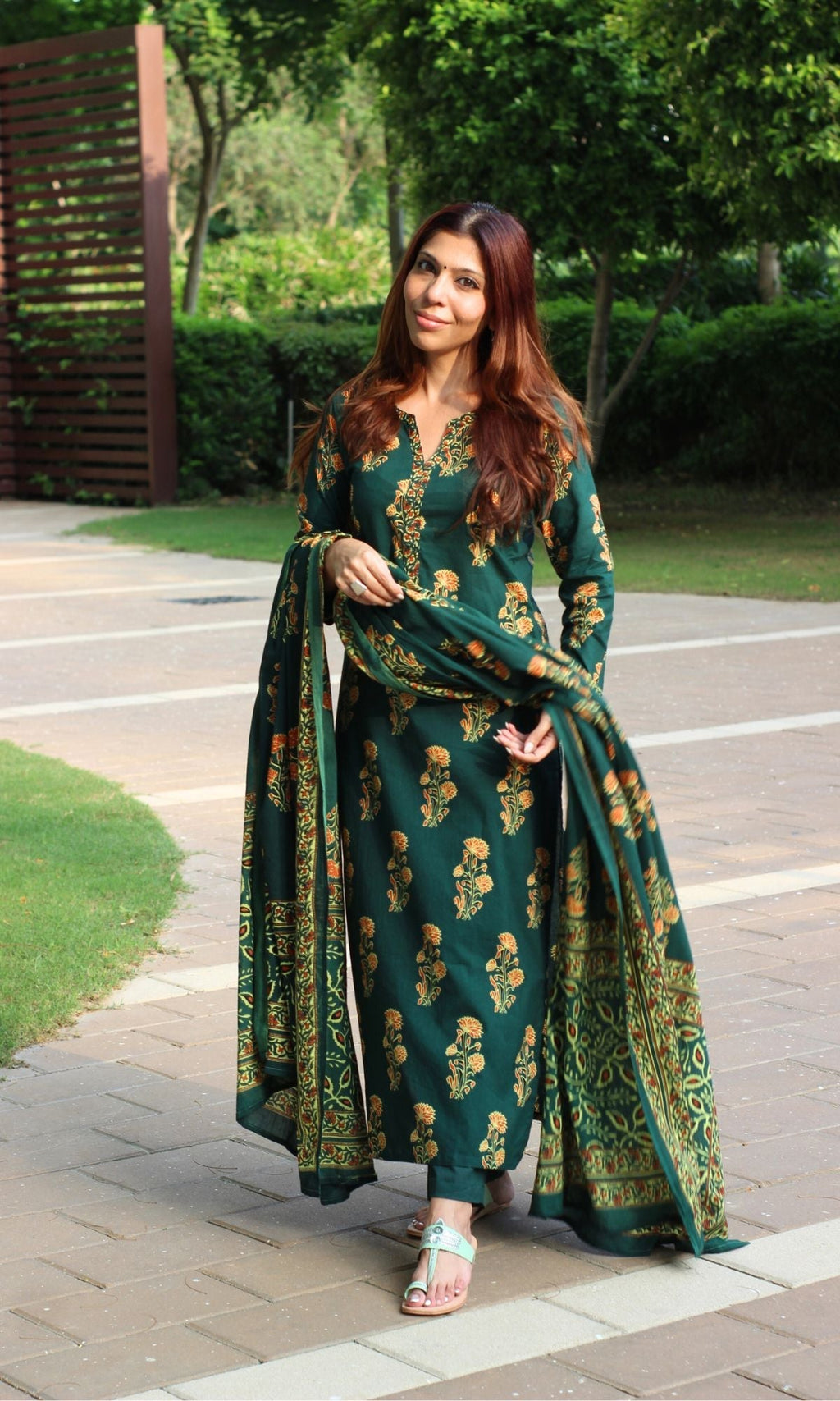 Cotton Forest Green with Orange Boota Suit Set & Cotton Printed Dupatta