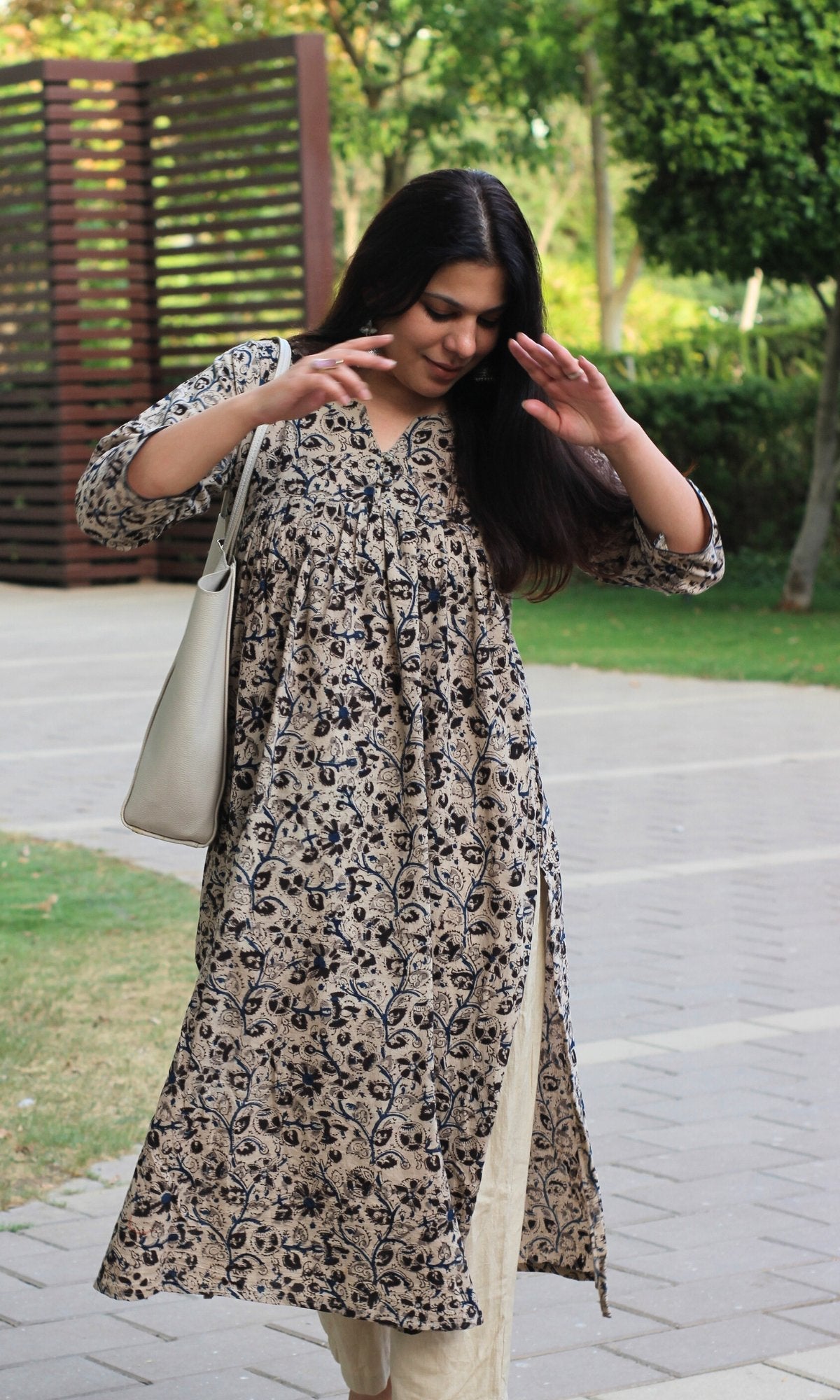 Cotton Handblock Kalamkari Beige & Blue Pleated Kurta