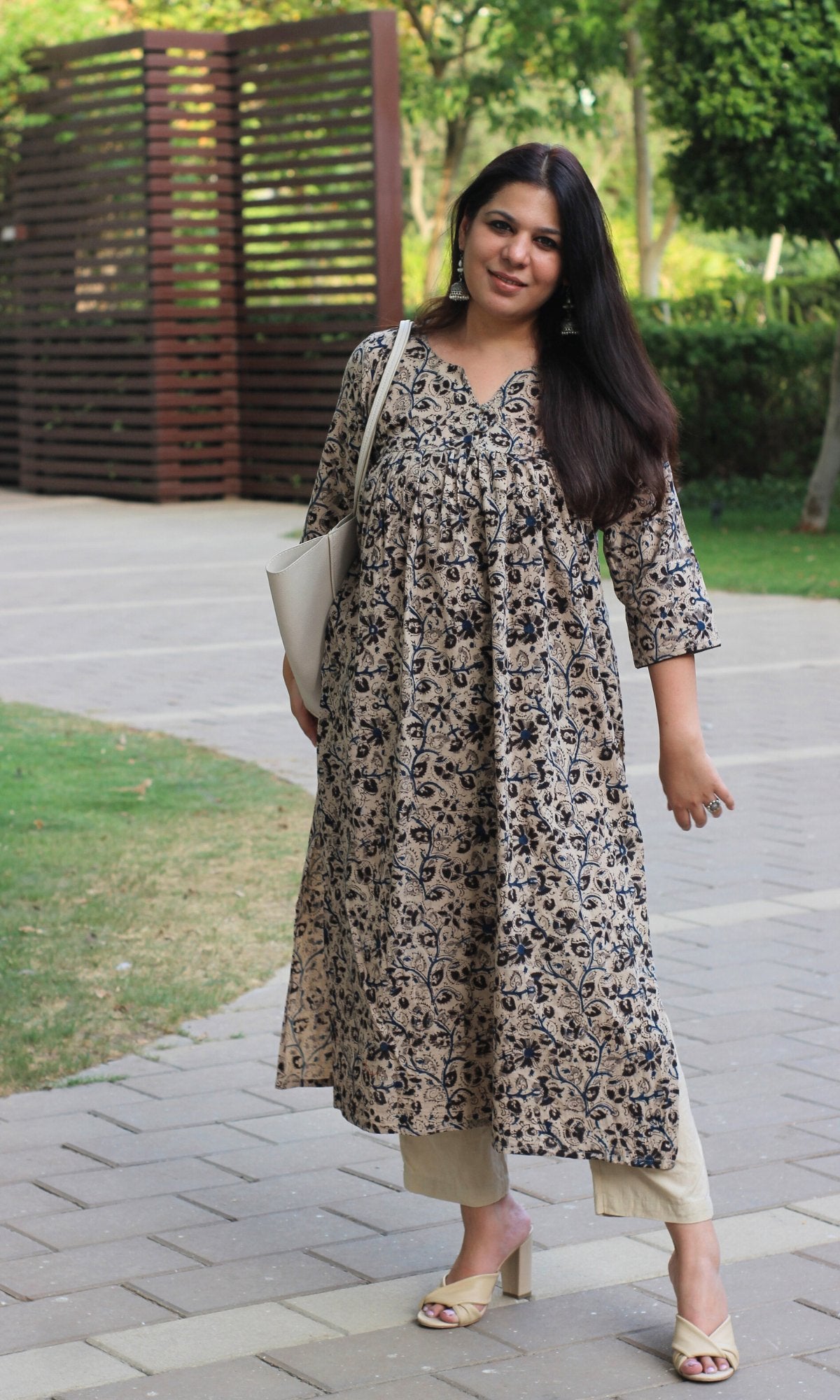 Cotton Handblock Kalamkari Beige & Blue Pleated Kurta