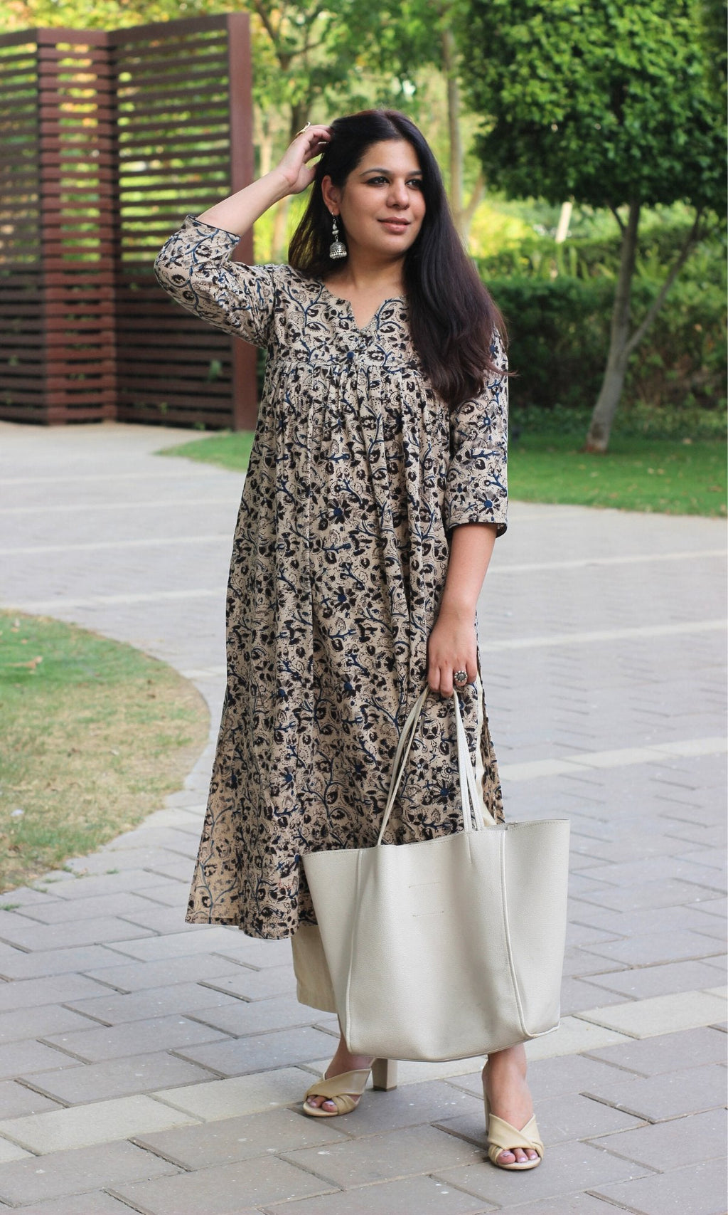 Cotton Handblock Kalamkari Beige & Blue Pleated Kurta