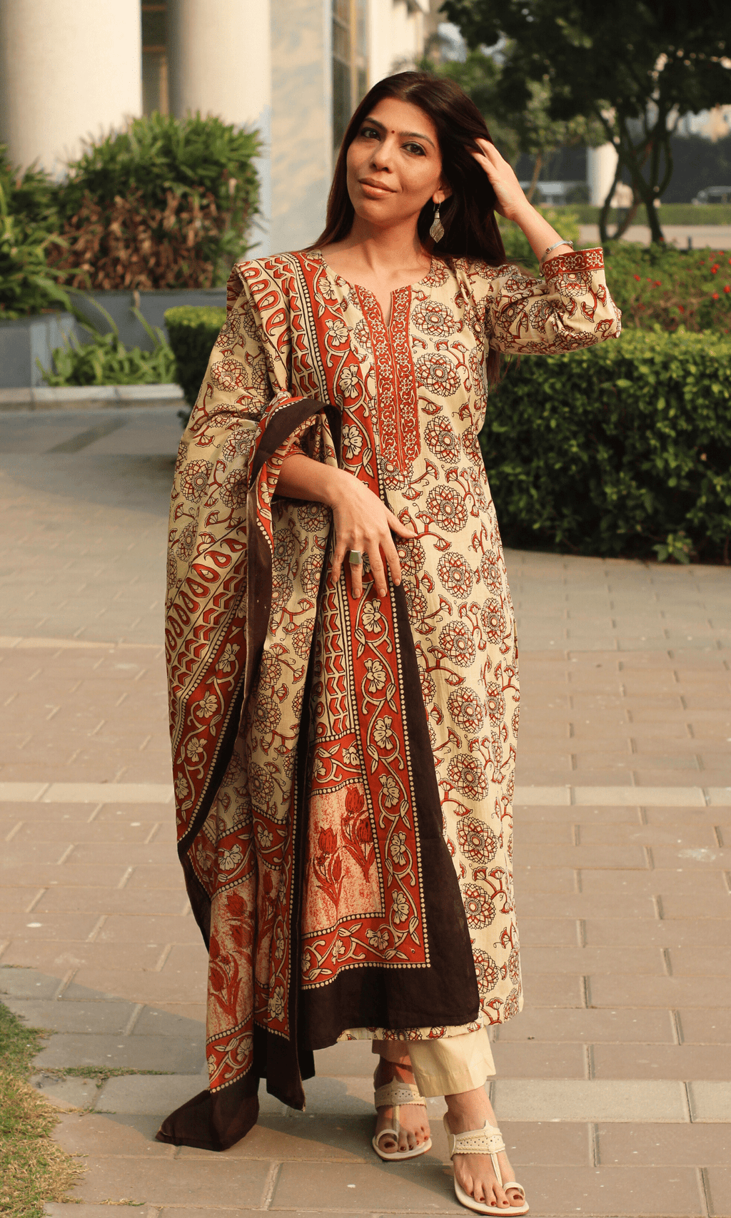 Cotton Off White & Red Kalamkari Suit with Printed Dupatta