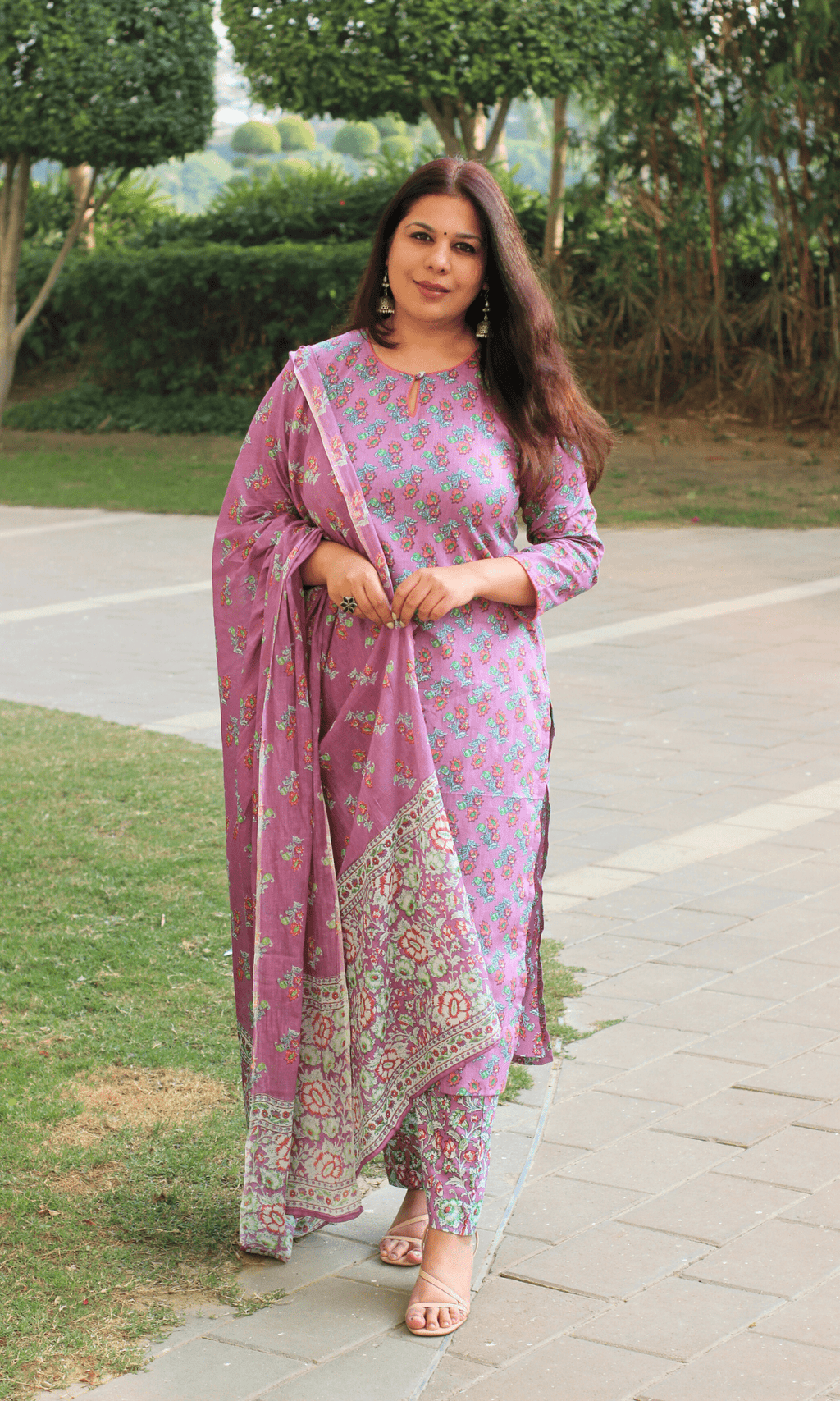 Cotton Onion Pink Booti Print Suit With Cotton Printed Dupatta