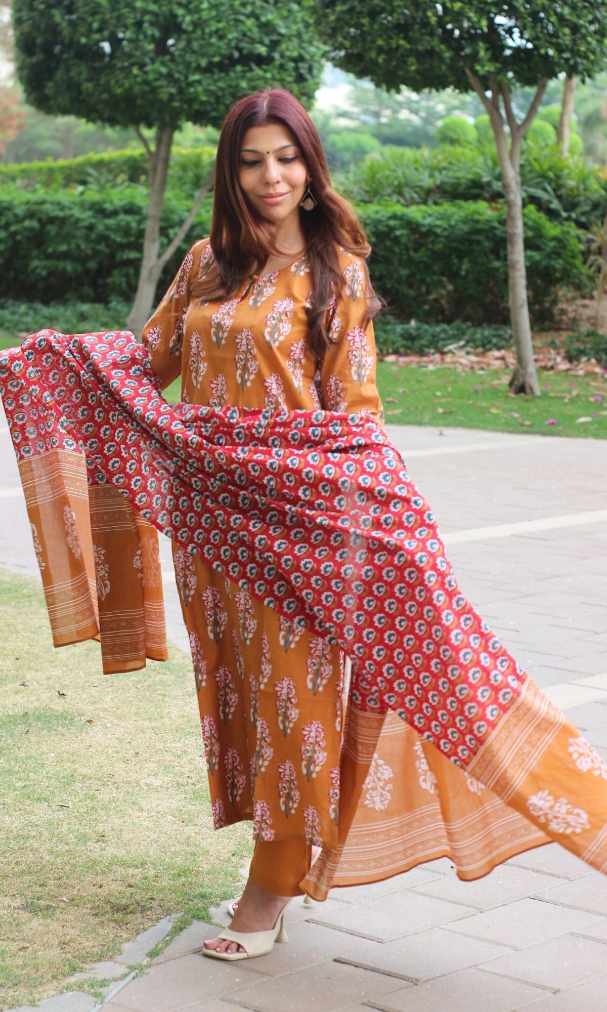 Cotton Sanganeri Copper Suit Set with Printed Dupatta