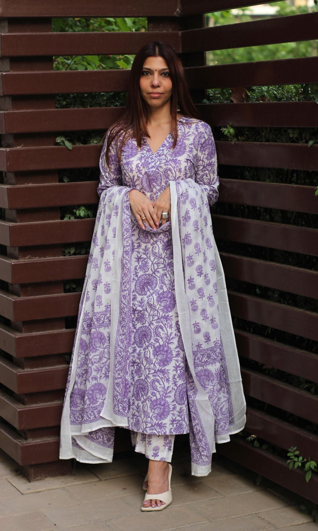 Cotton Sanganeri White & Purple Suit Set with Printed Cotton Dupatta