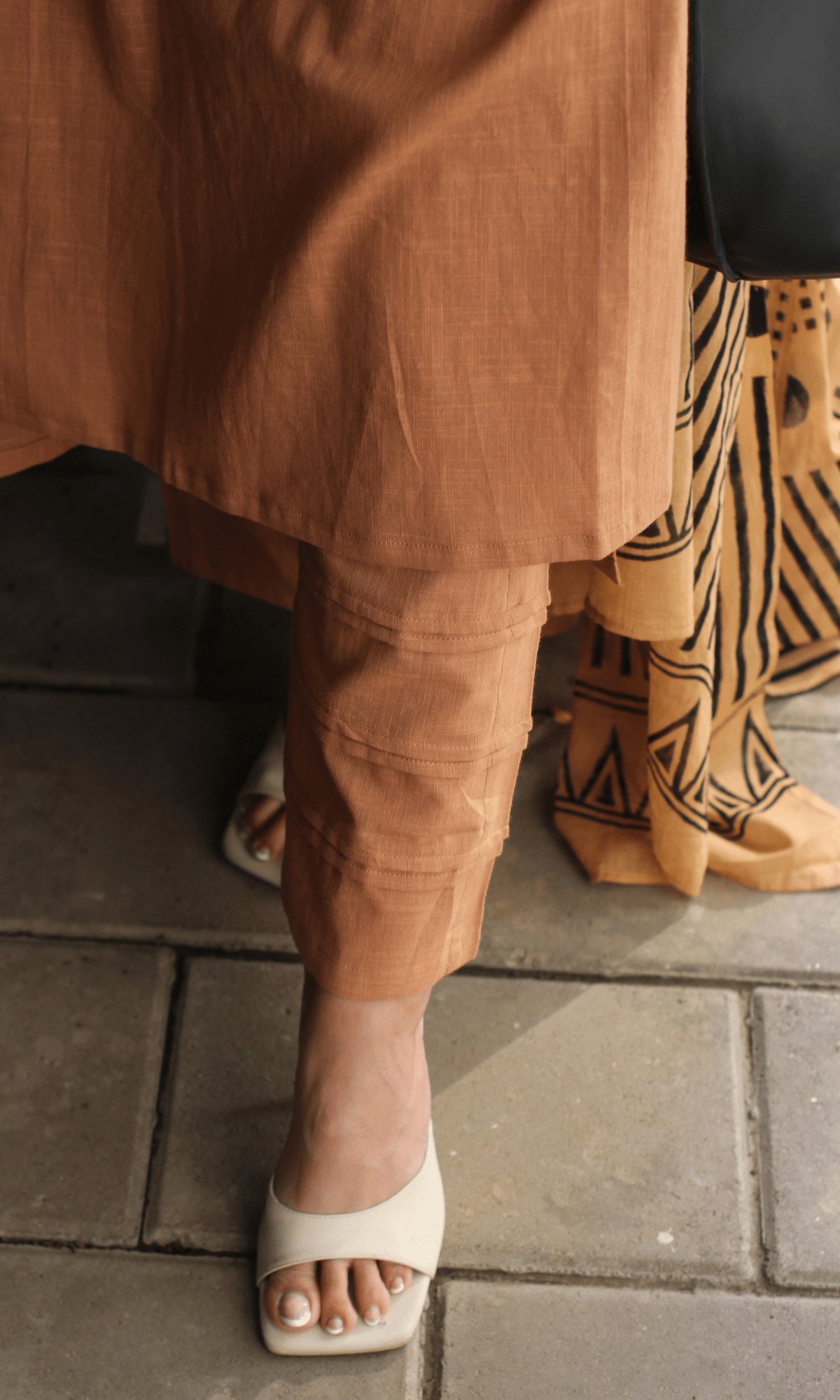 Cotton Slub Latte Brown Suit with Mul Line-wave Dupatta