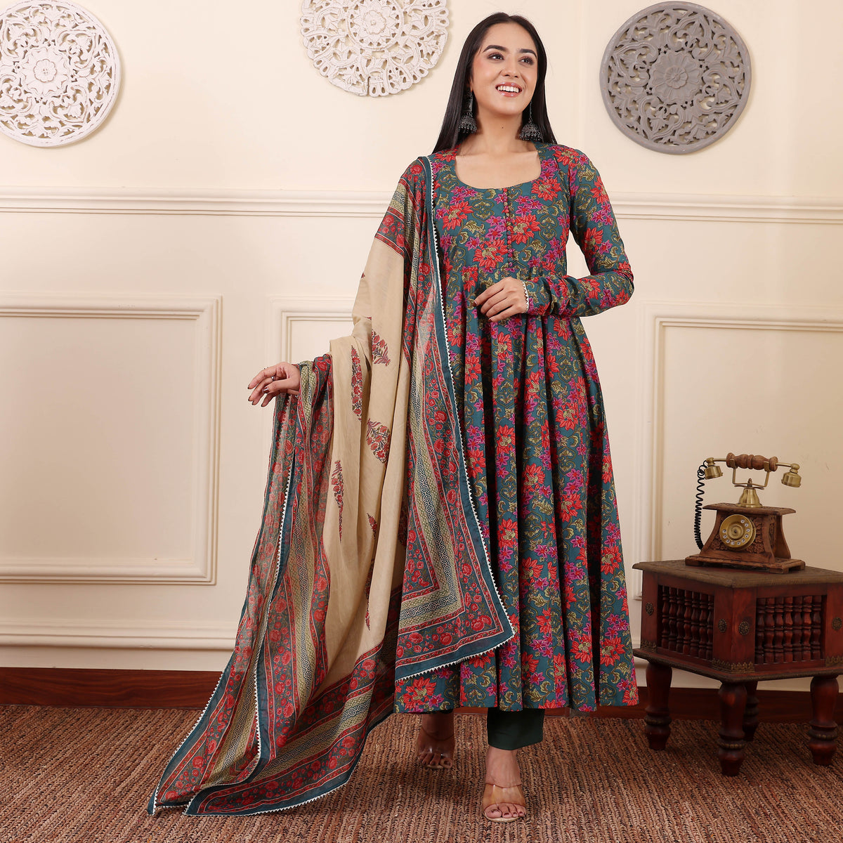 Praniti Cotton Set