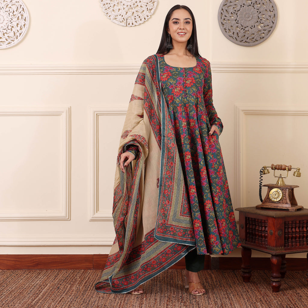Praniti Cotton Set