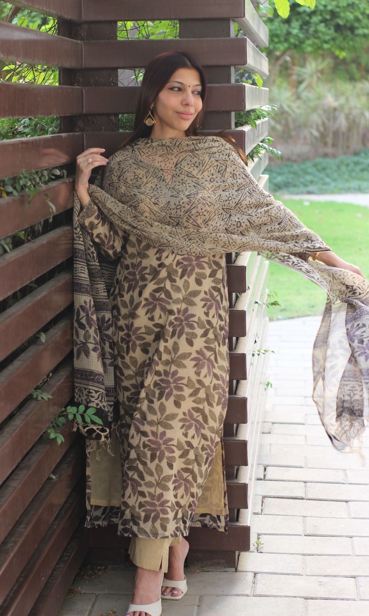 Kota Doria Kalamkari Beige & Purple Kurta and Dupatta with Cotton Pants