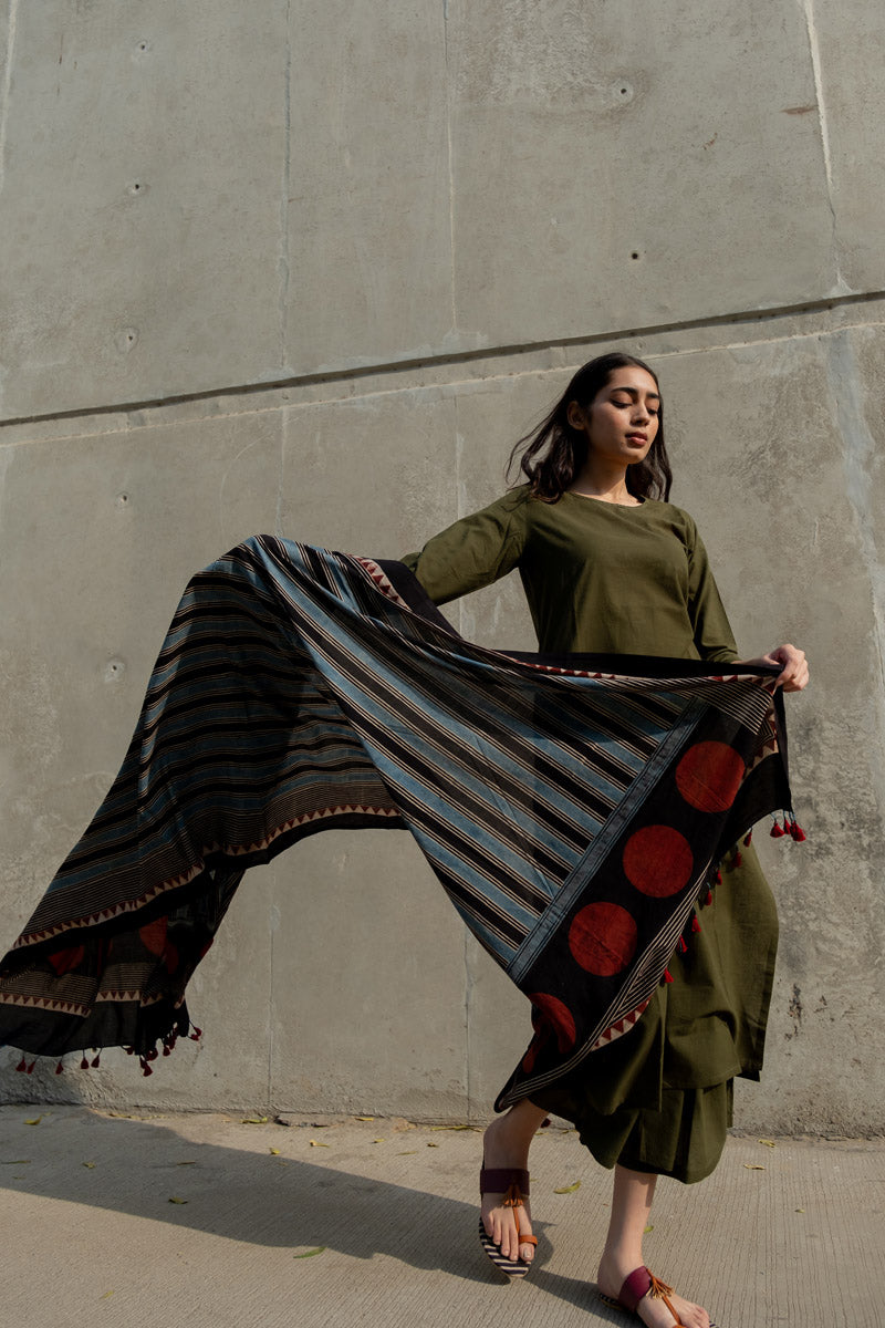 Co-ord Set of 3 - Bold & Breezy 14