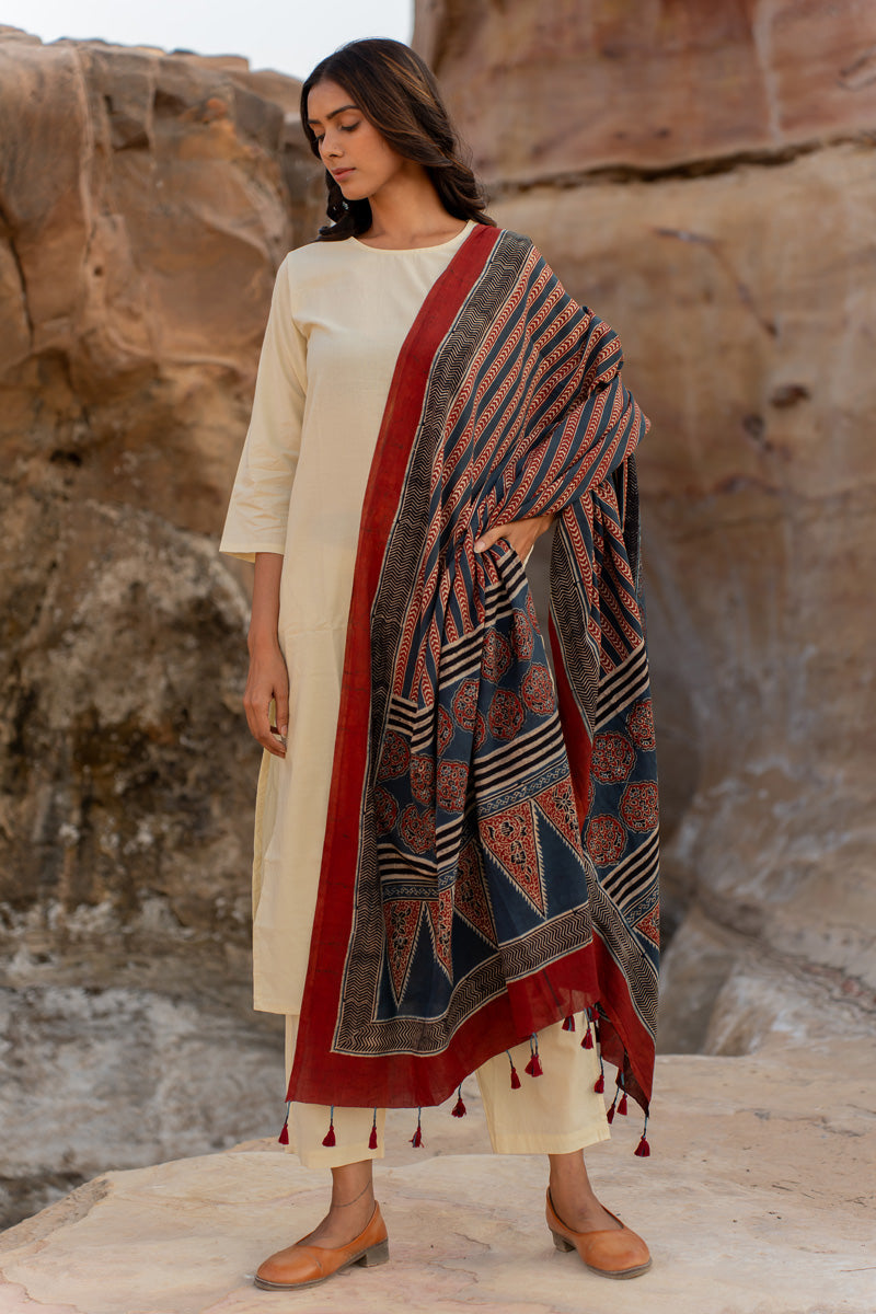 Set of 3 - Kurta, Dupatta & Pants - Swa 07