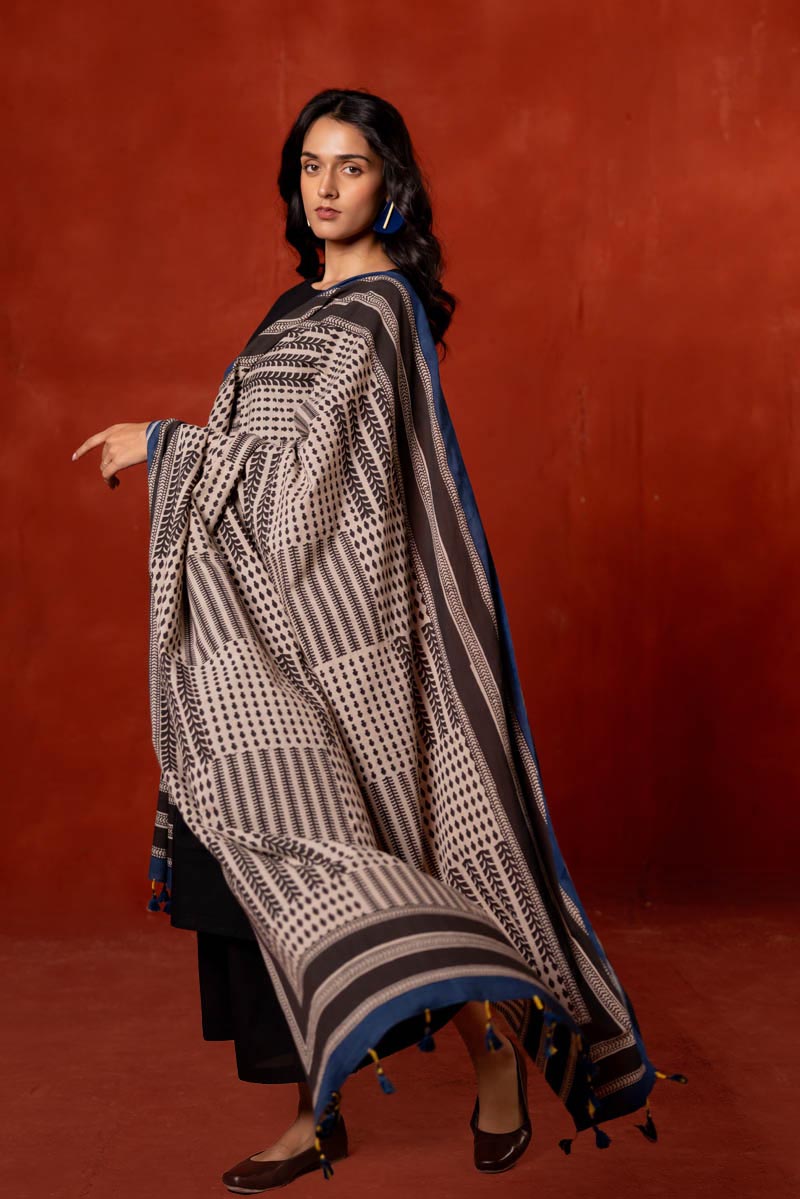 Set of 3 - Kurta, Dupatta & Culotte - Asa 07