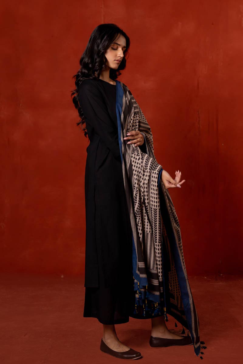 Set of 3 - Kurta, Dupatta & Culotte - Asa 07