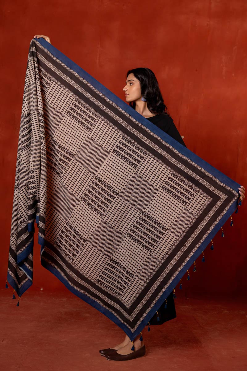 Set of 3 - Kurta, Dupatta & Culotte - Asa 07