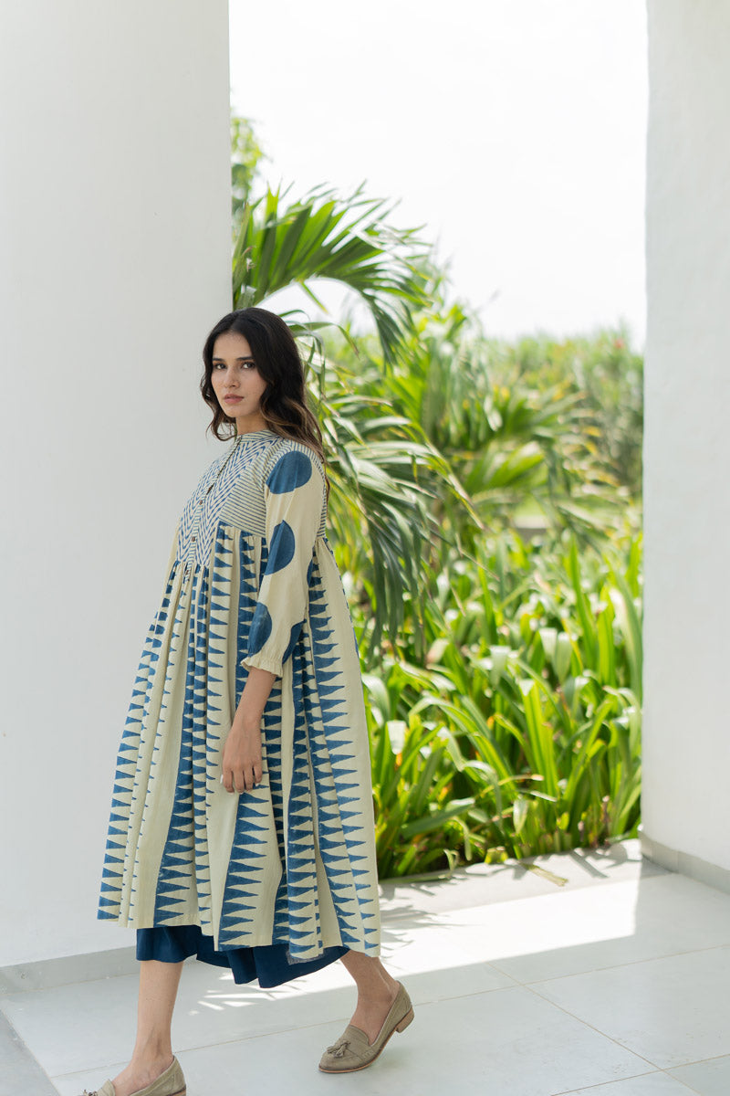 Amra Side Pleat Kurta