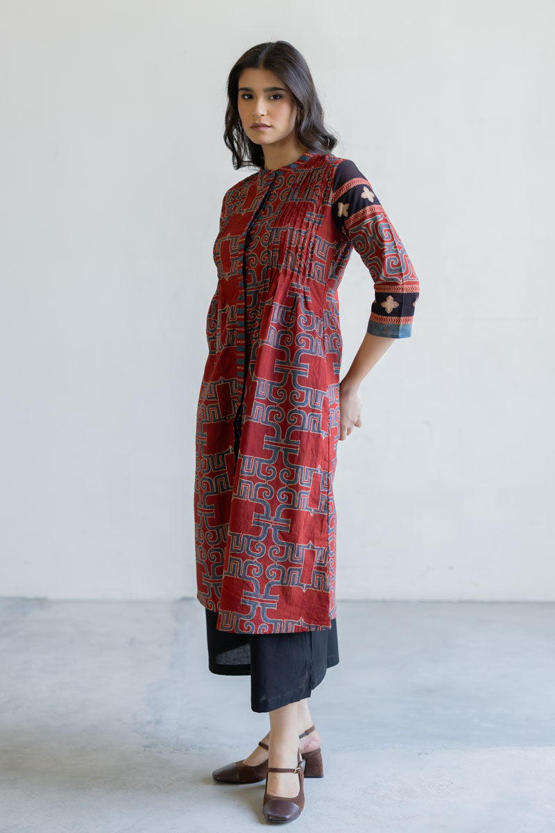 Pintuck Kurta