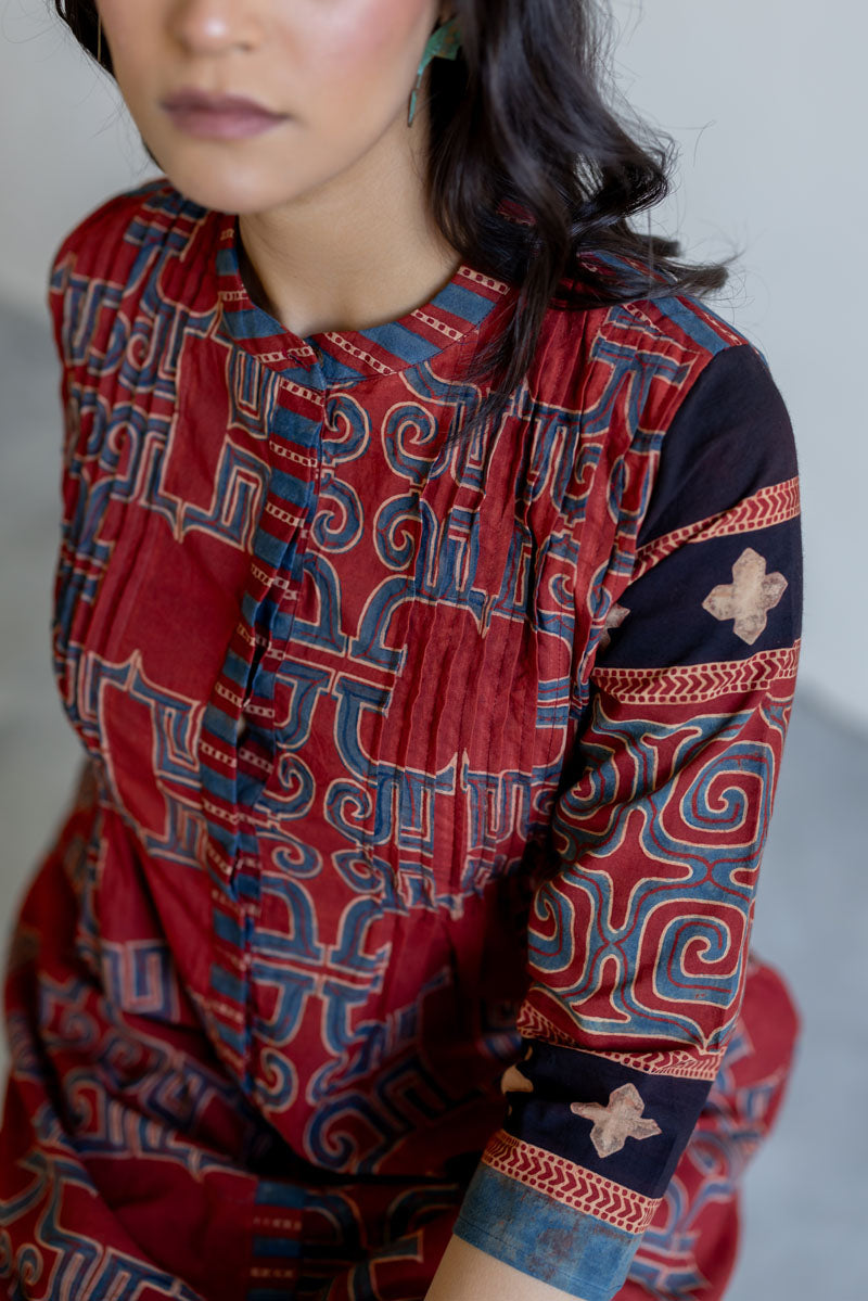 Pintuck Kurta