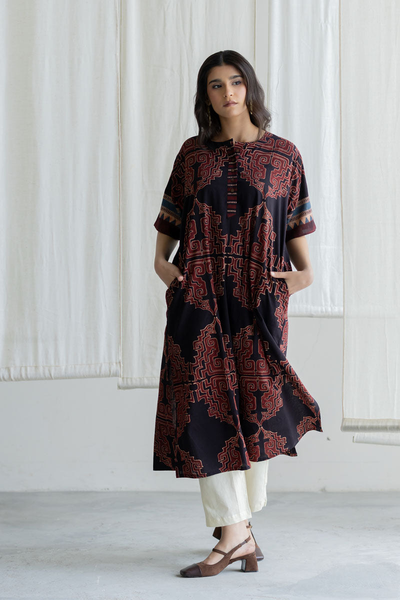 Omi Kurta