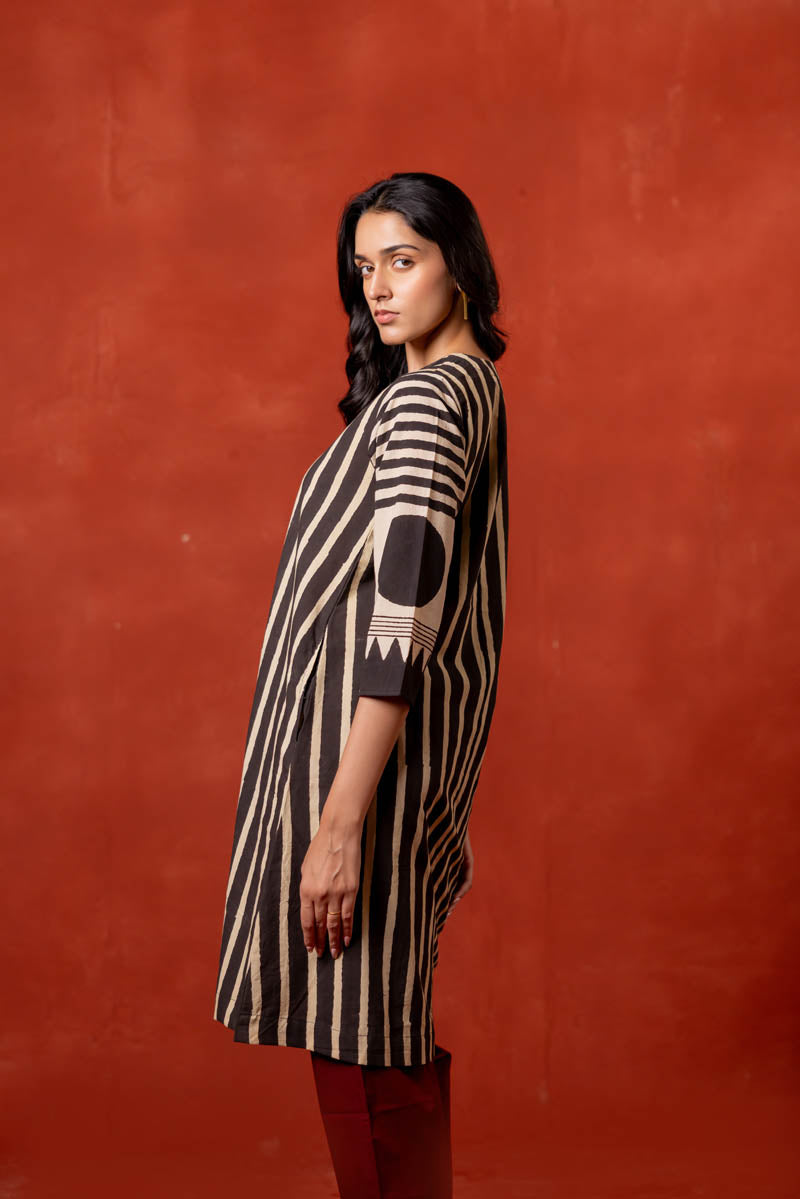 V Neck A-Line Kurta - Aheli