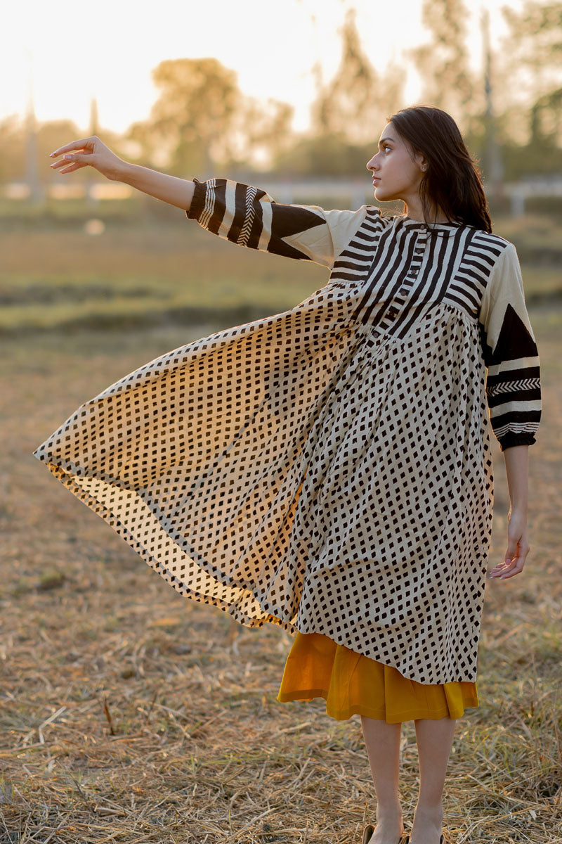 Side Pleat Kurta