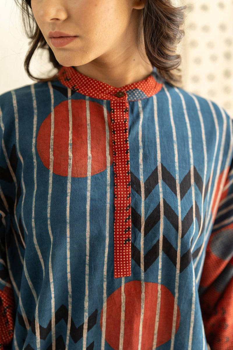 Freesize Anti-fit Top - Indigo Playful Geometry