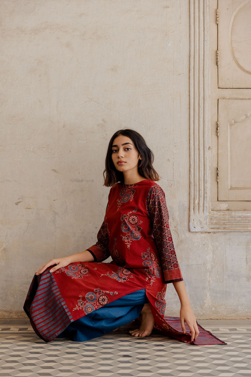 Classic Kurta - Red Zahra