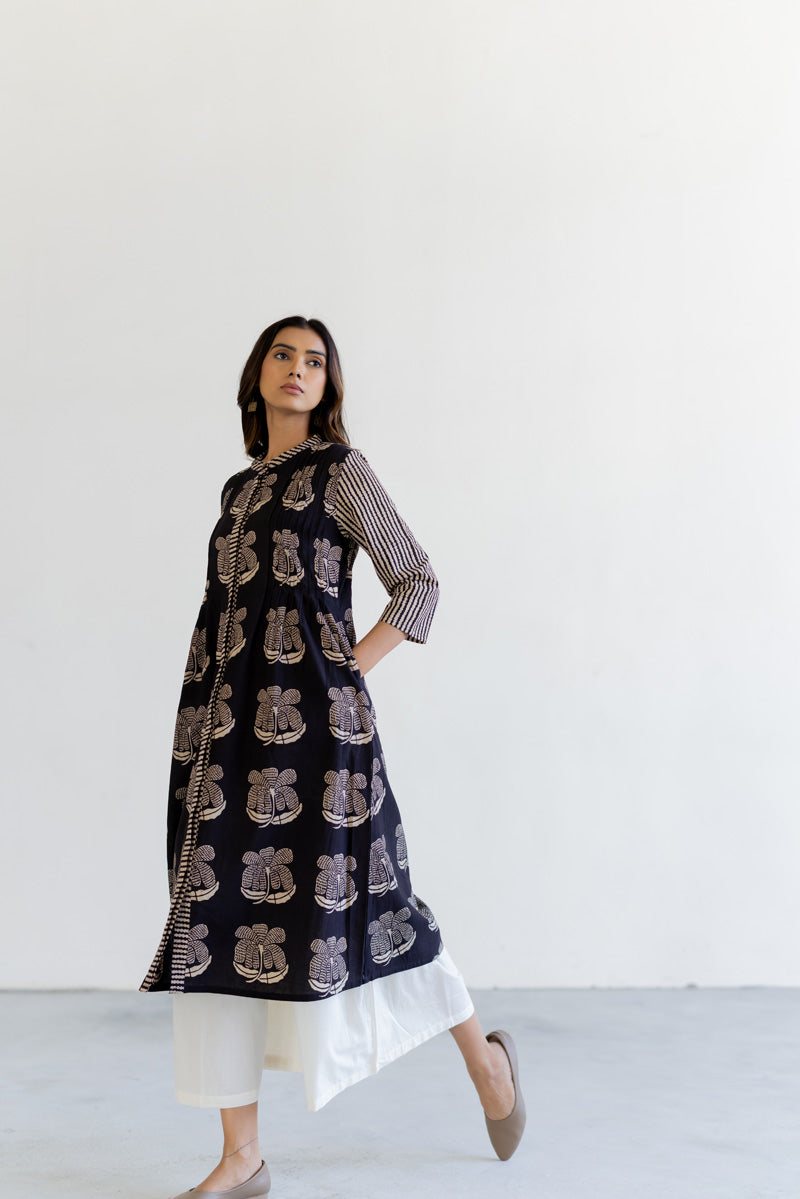 Pintuck Kurta - Tira Black