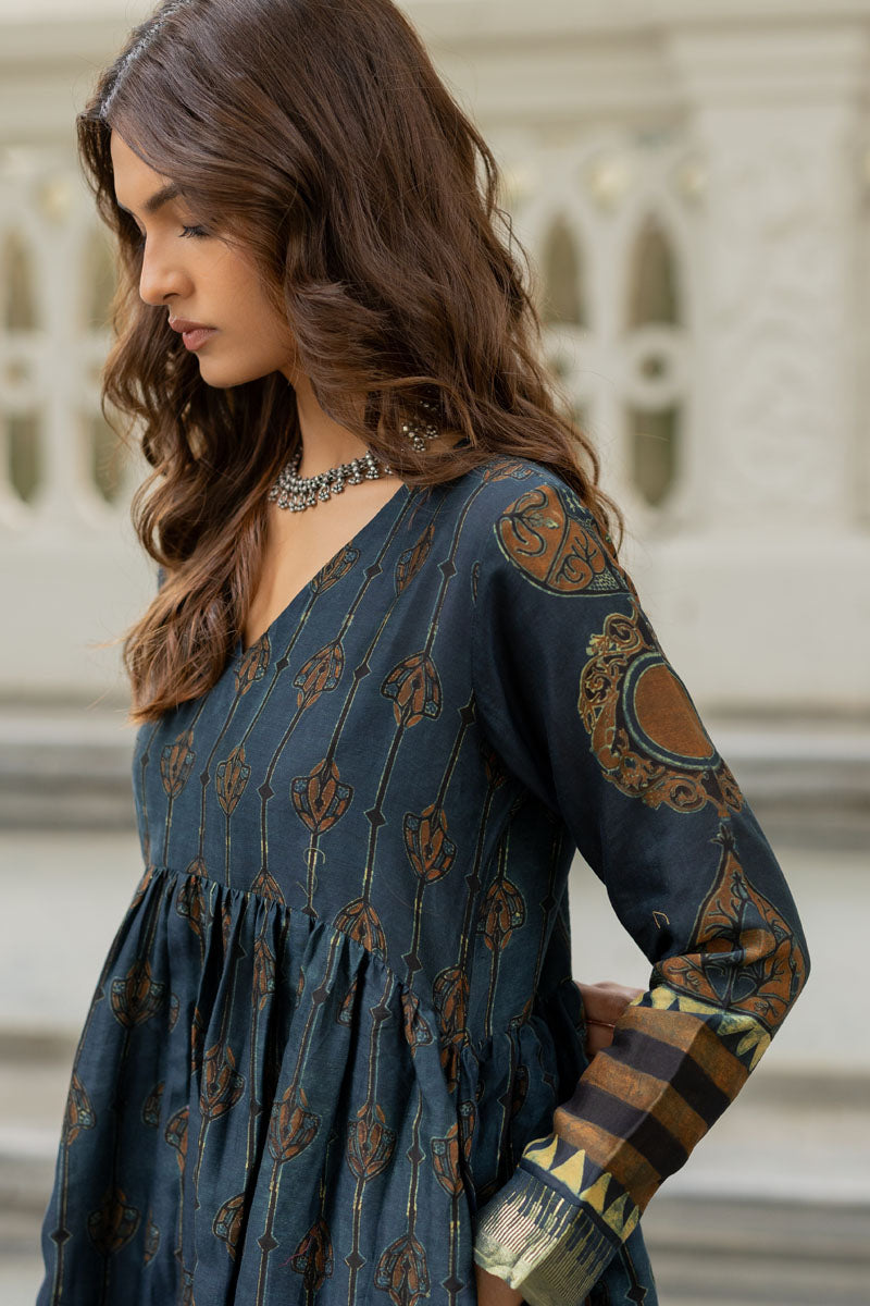 Chanderi Silk V Neck Flared Kurta Set of 2
