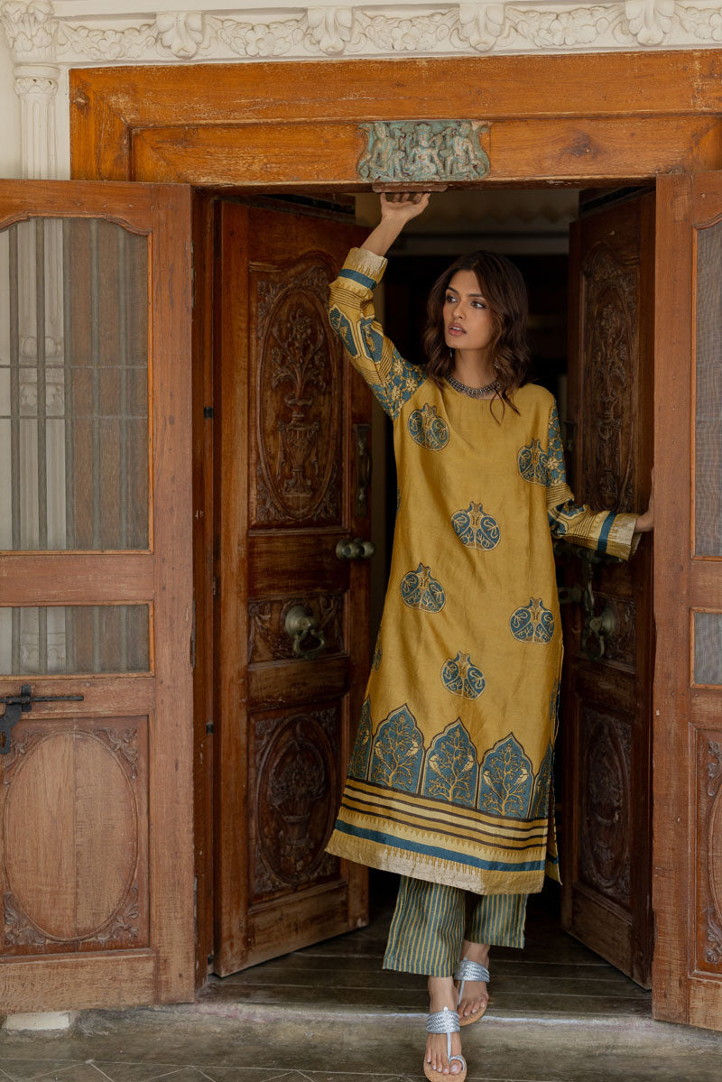 Chanderi Silk Classic Kurta Set of 2